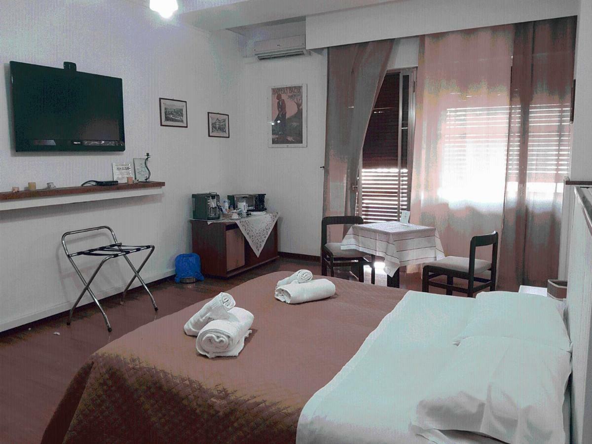 Rooms2Rent Reggio Calabria Exterior photo
