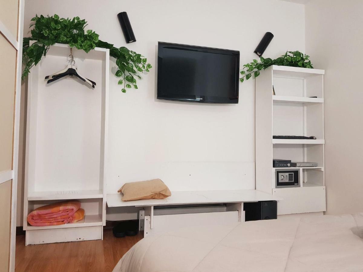 Rooms2Rent Reggio Calabria Exterior photo